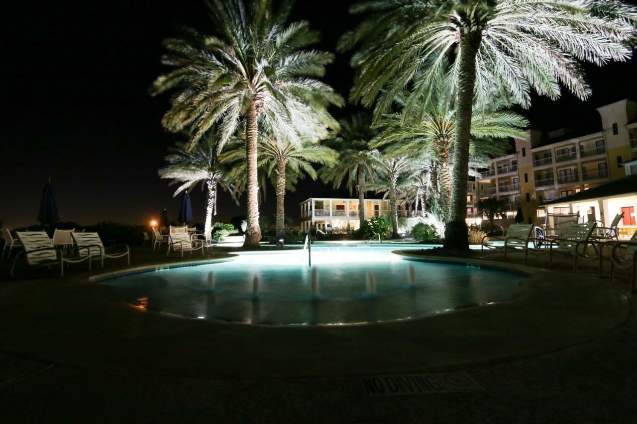 Suits Us Galveston Extérieur photo